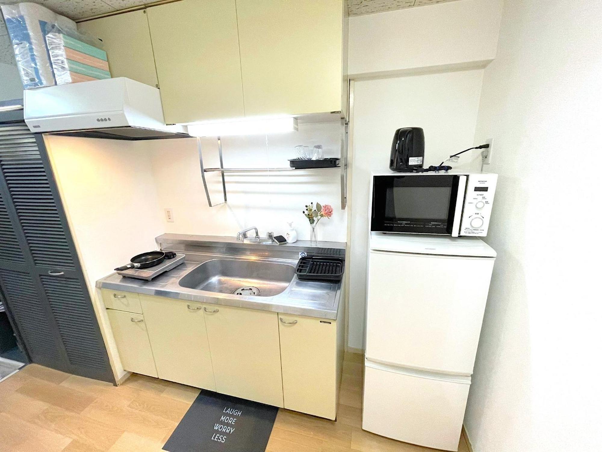 Fukuoka Airport Line Ijiri St Self Check In Apartment Exterior foto