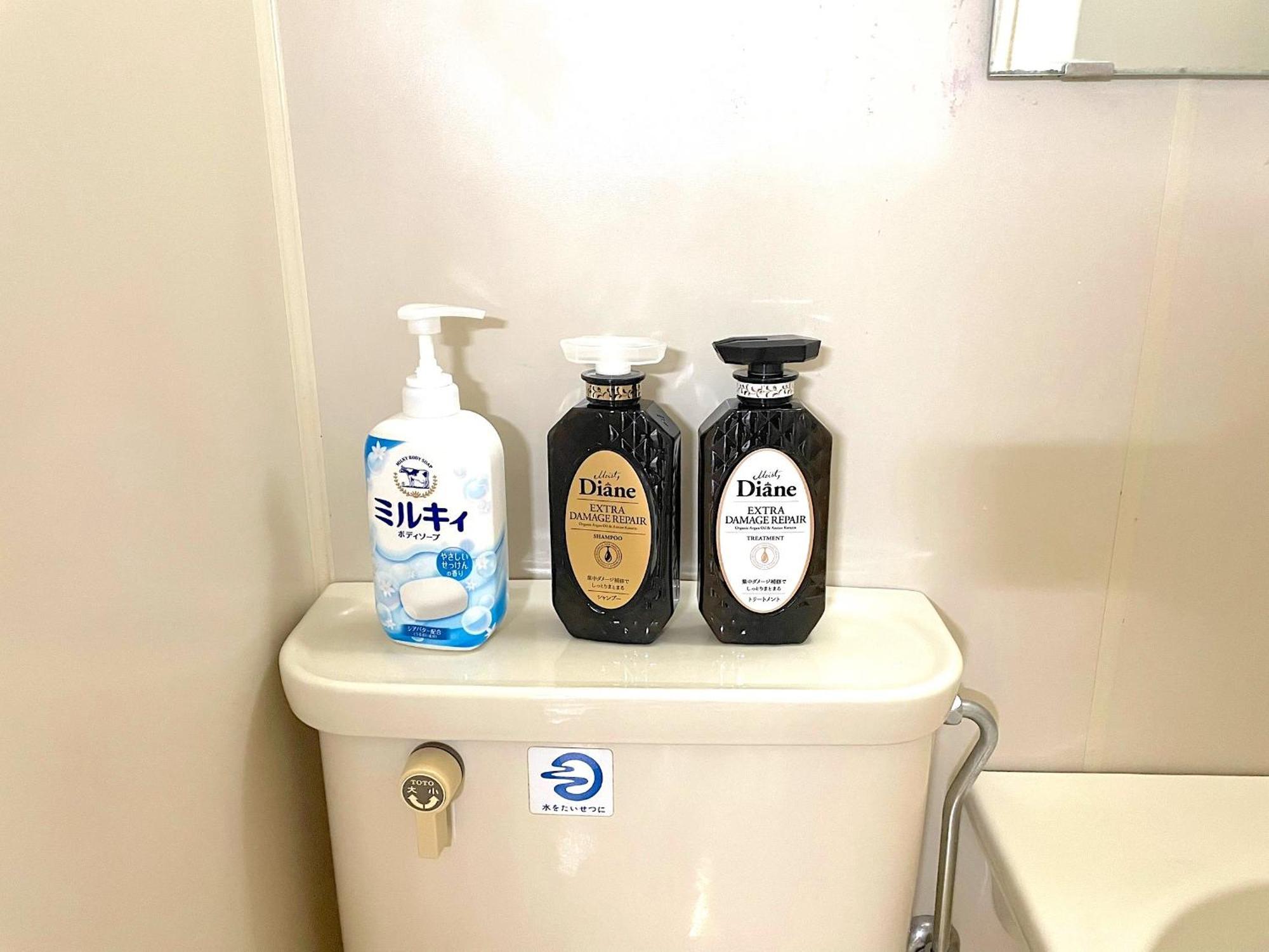 Fukuoka Airport Line Ijiri St Self Check In Apartment Exterior foto